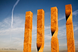 Barcelona: Hotel W Vela, escultura (Ricard Bofill Leví)