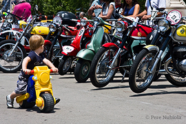 Barcelona: I Ral·li urbà de motos clàssiques