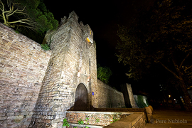 Barcelona: Muralla Portal de Santa Madrona